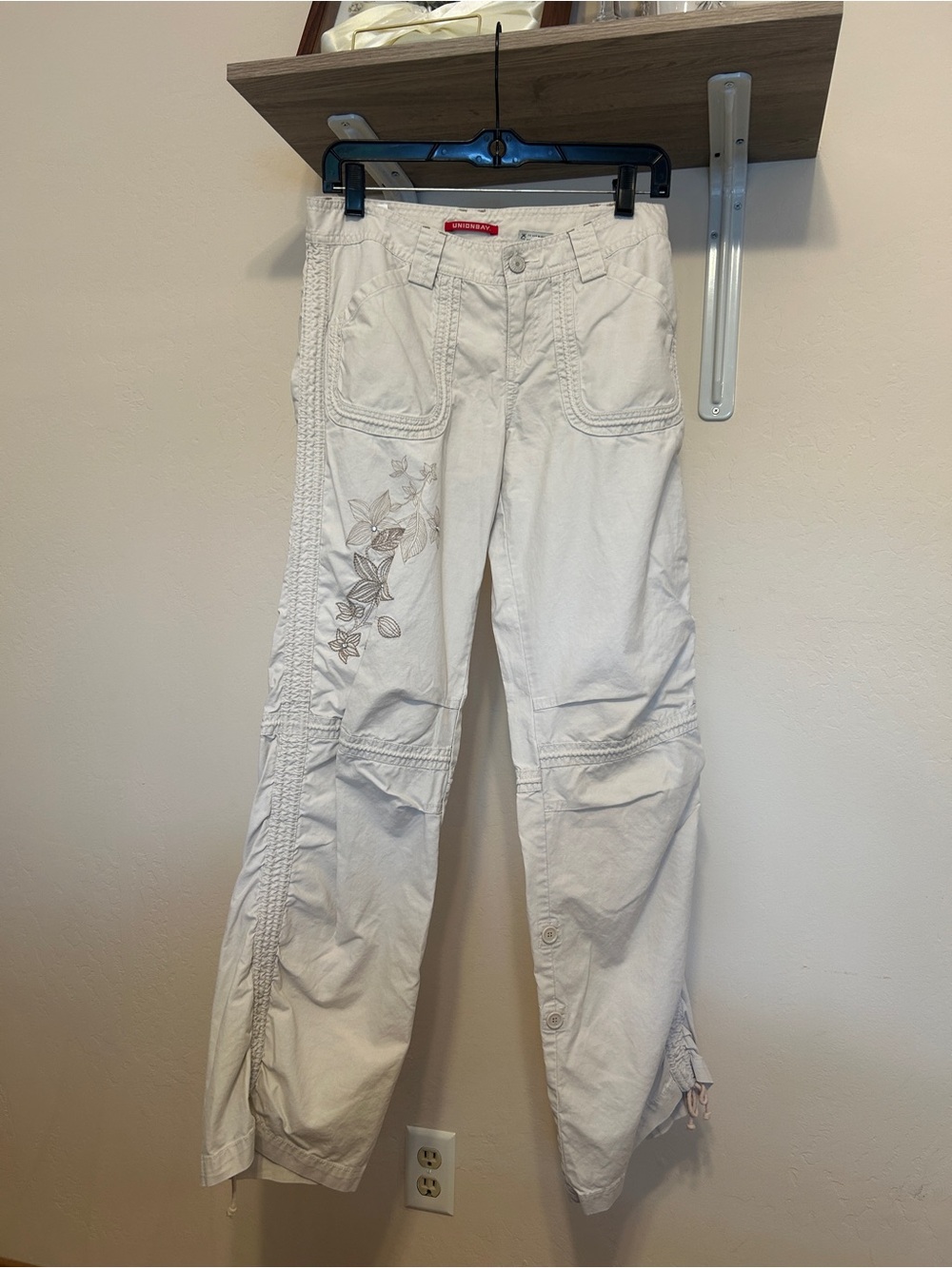 Vintage Y2K Unionbay Cargo Pants Size 3 100% Cotton Embroidered Utility Pants